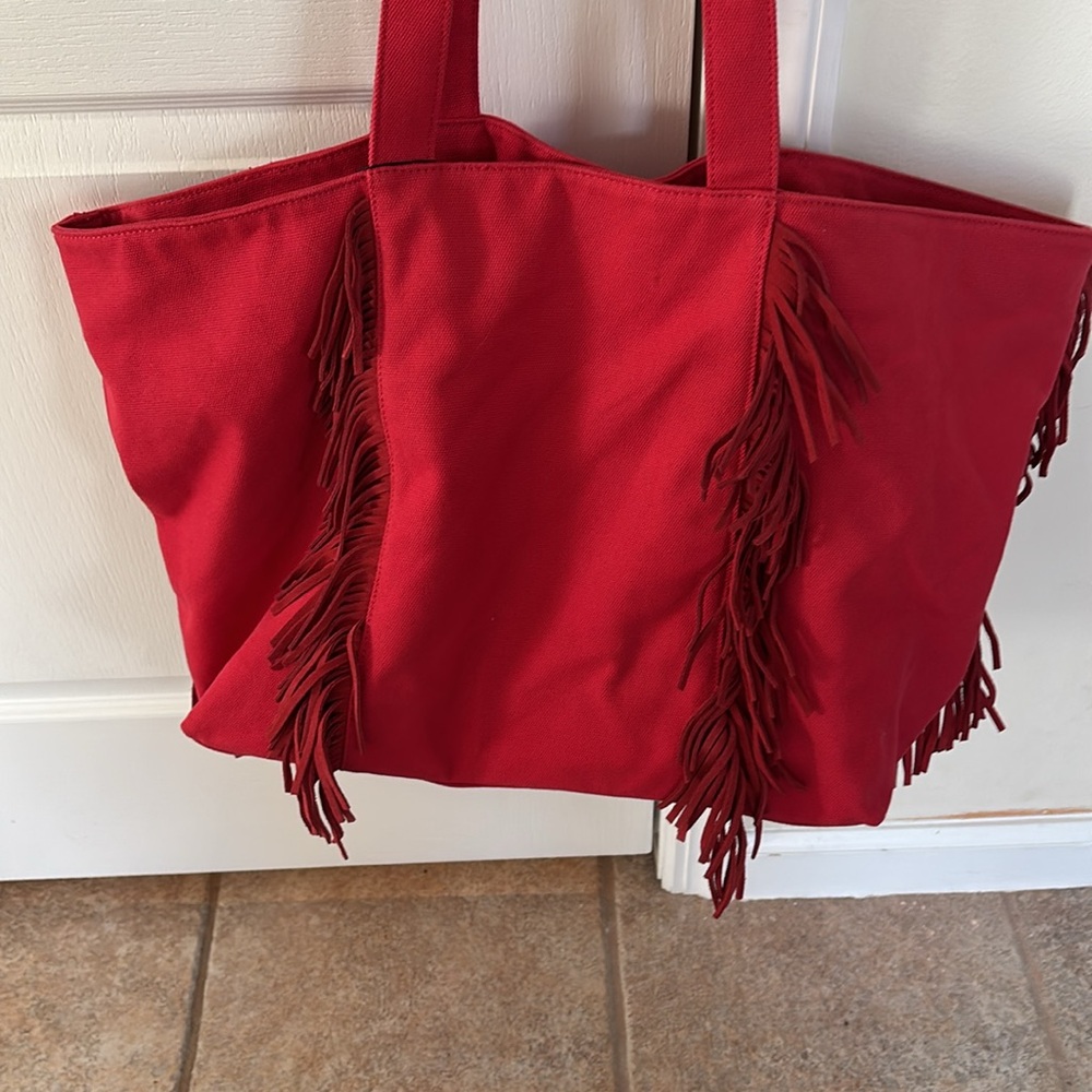 MILA LOS ANGELES LADIES RED CANVAS FRINGE BOHO TOTE BAG - Picture 2 of 11